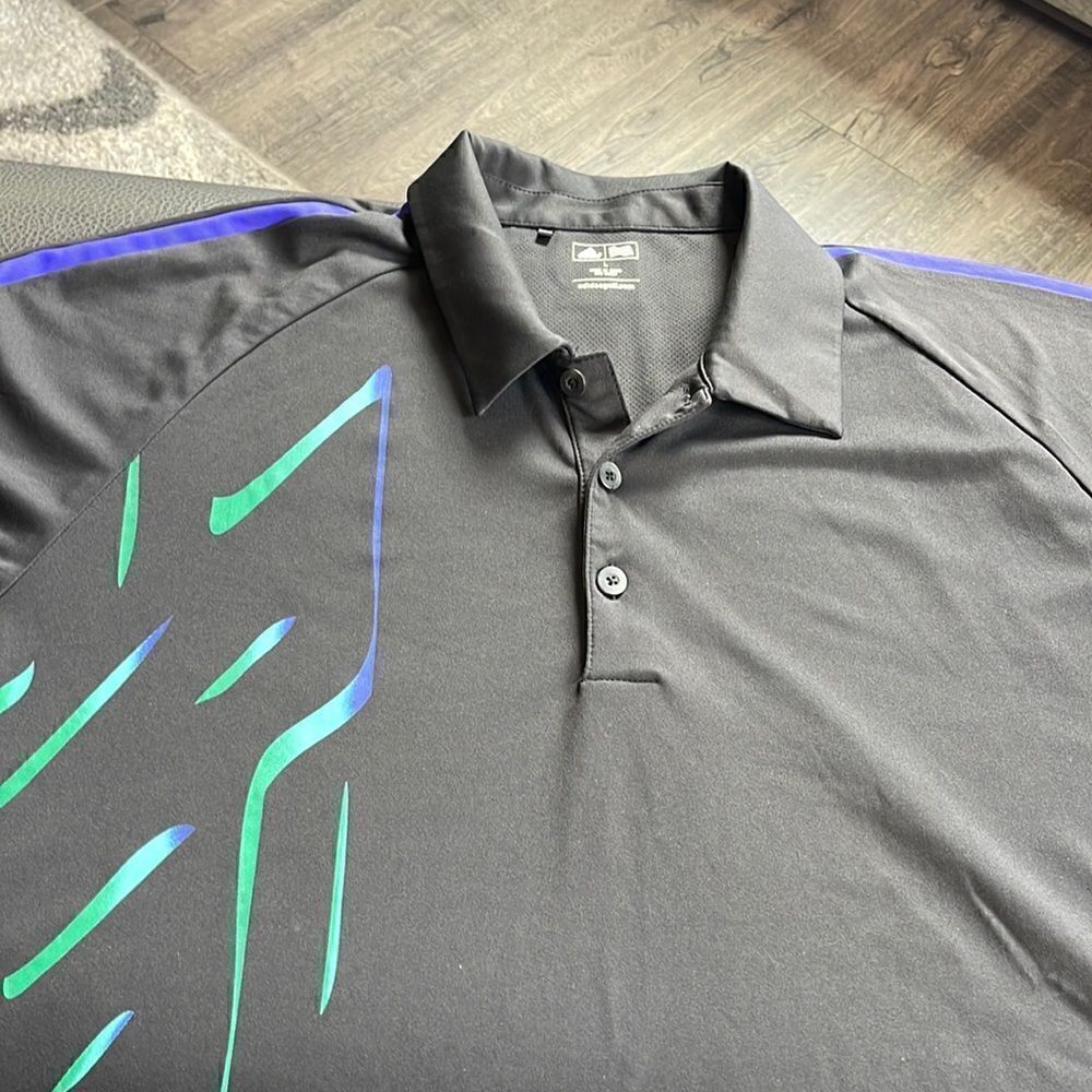 Adidas mens golf polo size large, nice design and great brand.